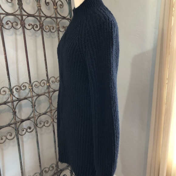 Calvin Klein Black Sweater Size L - Picture 7 of 8